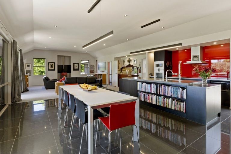 Photo of property in 45 Domain Road, Bannockburn, Cromwell, 9384