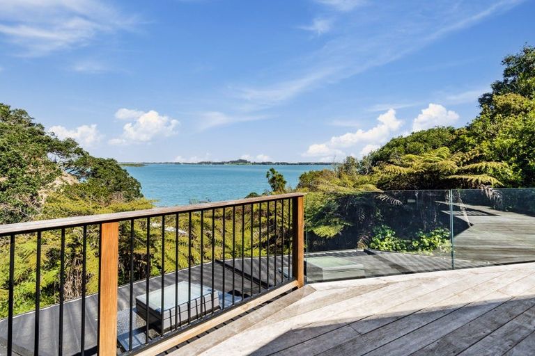 Photo of property in 8 Wesley Glade, Hillsborough, Auckland, 1042