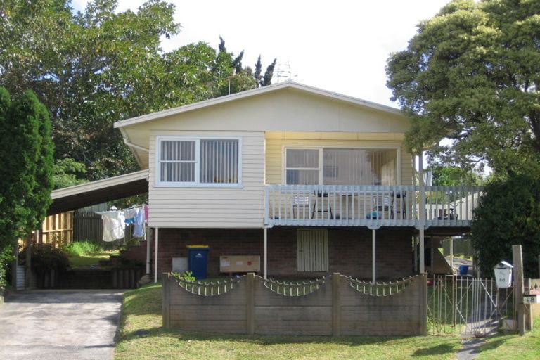 Photo of property in 66 Fairclough Road, Beach Haven, Auckland, 0626