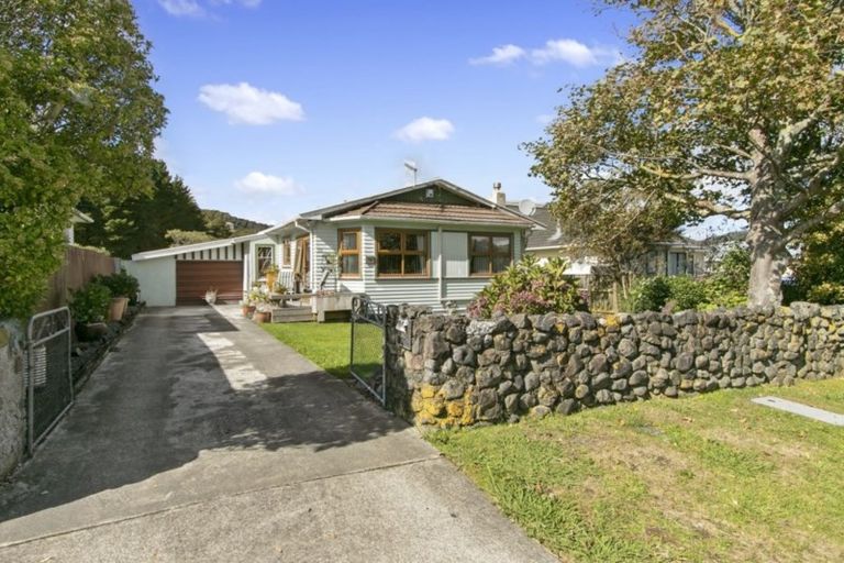 Photo of property in 30 Nelson Crescent, Wainuiomata, Lower Hutt, 5014