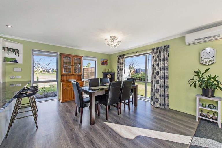 Photo of property in 66 Preston Avenue, West Melton, 7618