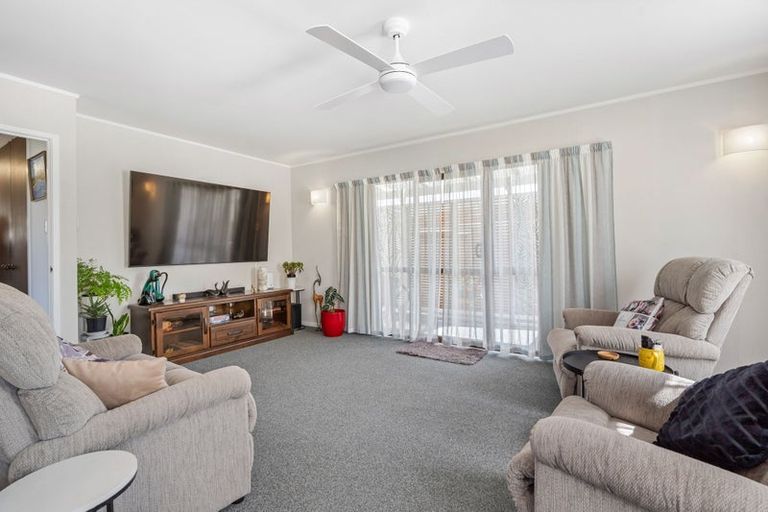 Photo of property in 6a Coleridge Place, Tikipunga, Whangarei, 0112