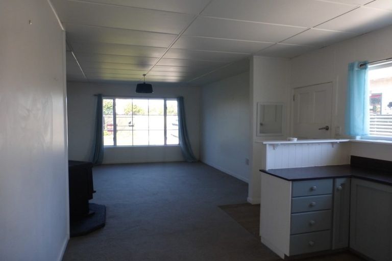 Photo of property in 42 Blake Street, New Brighton, Christchurch, 8061