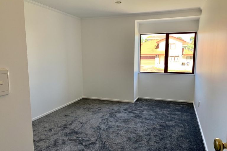 Photo of property in 6/30 Roanoke Way, Albany, Auckland, 0632