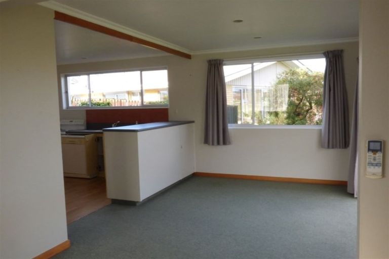 Photo of property in 16 Centennial Avenue, Balclutha, 9230