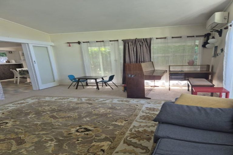 Photo of property in 6 Totara Grove, Hillcrest, Auckland, 0627