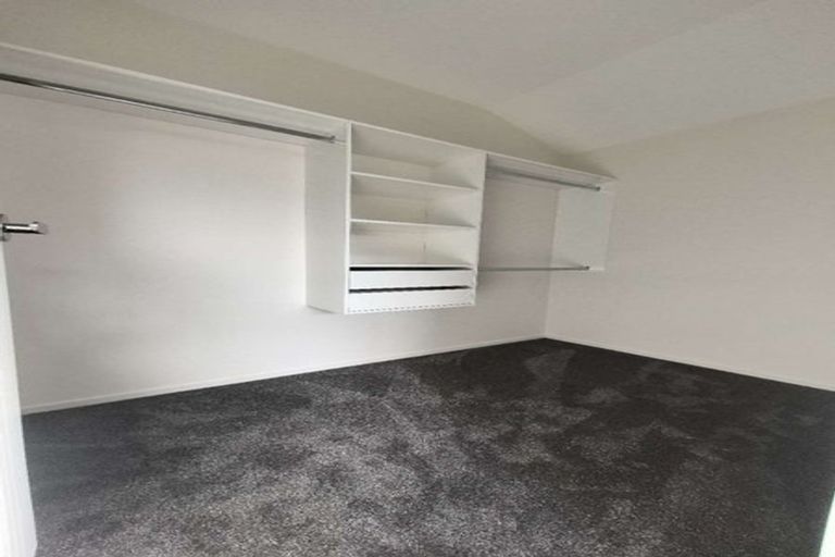 Photo of property in 29a West Harbour Drive, West Harbour, Auckland, 0618