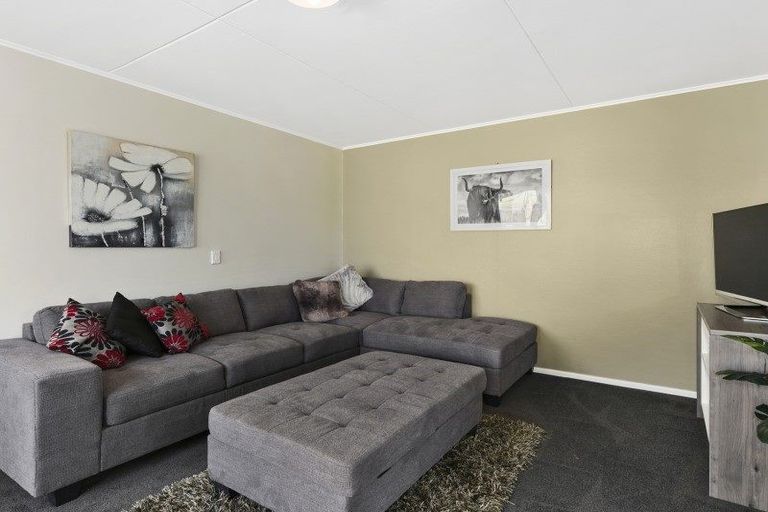 Photo of property in 1/62 Ararino Street, Trentham, Upper Hutt, 5018
