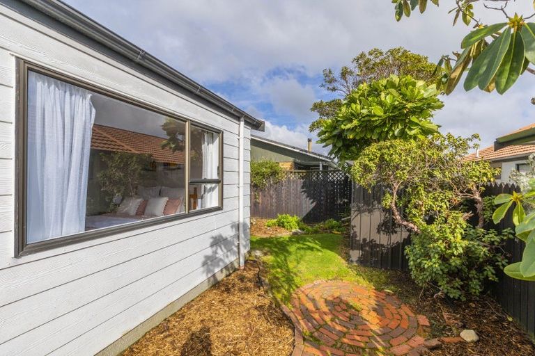 Photo of property in 23 Kanawa Street, Waikanae, 5036
