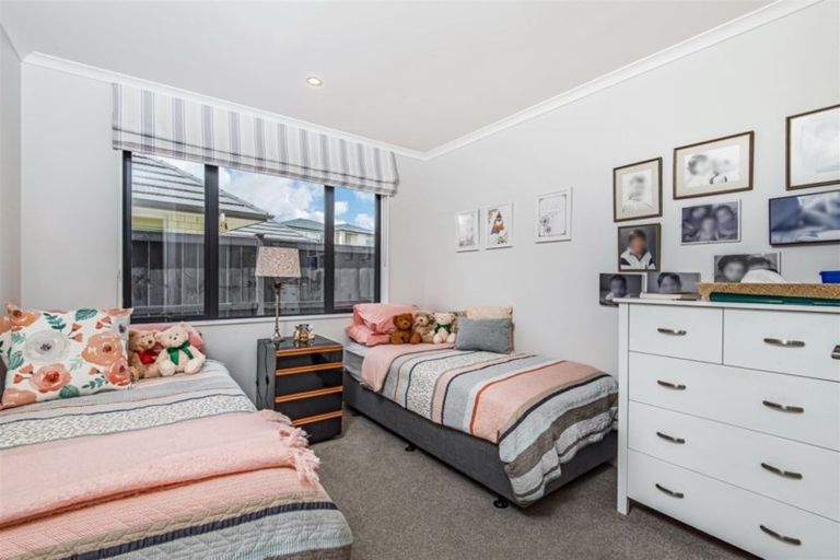 Photo of property in 83 Colonial Drive, Silverdale, 0932