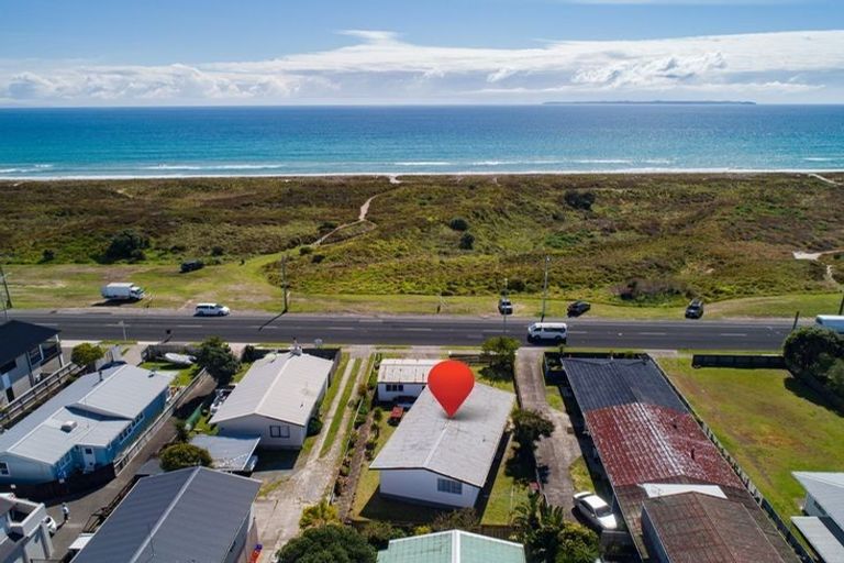 Photo of property in 922a Papamoa Beach Road, Papamoa Beach, Papamoa, 3118