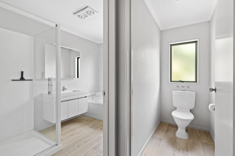 Photo of property in 42 Rangitake Drive, Spotswood, New Plymouth, 4310