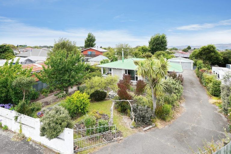 Photo of property in 96 Marlow Road, Aranui, Christchurch, 8061