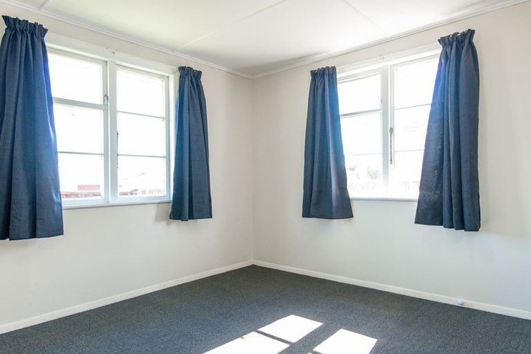 Photo of property in 921 Bledisloe Street, Raureka, Hastings, 4120