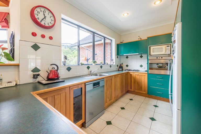 Photo of property in 165 Valley Road, Waimauku, 0881