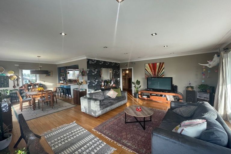 Photo of property in 12 Boundary Road, Opaheke, Papakura, 2113