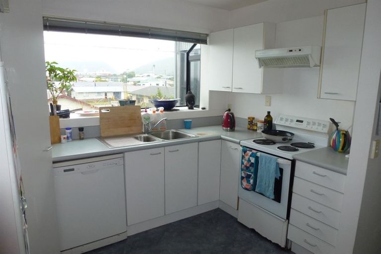 Photo of property in 12 Shelley Street, Greymouth, 7805