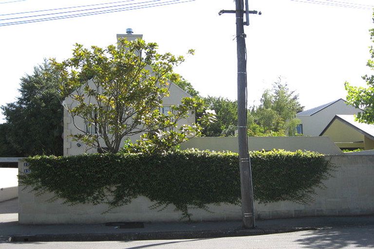 Photo of property in 17 Rhodes Street, Merivale, Christchurch, 8014