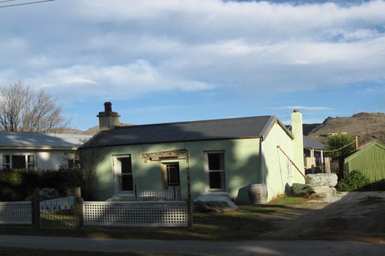 Photo of property in 30 Inniscort Street, Cromwell, 9310