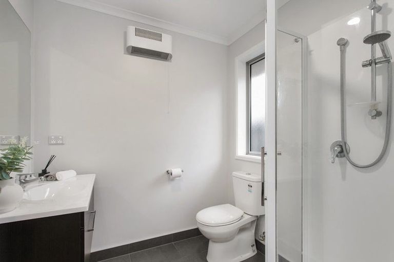 Photo of property in 33 Bradwell Crescent, Halswell, Christchurch, 8025