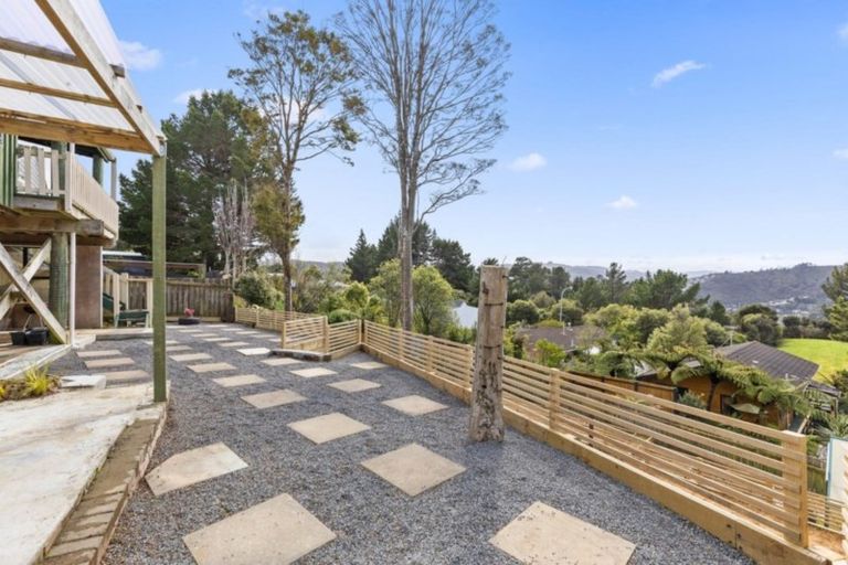 Photo of property in 7 Fenchurch Grove, Stokes Valley, Lower Hutt, 5019