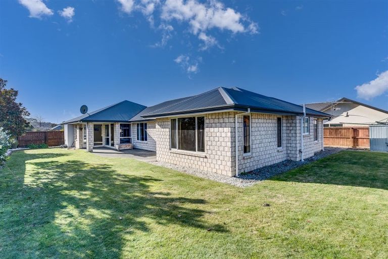 Photo of property in 3 Felicitas Grove, Aidanfield, Christchurch, 8025