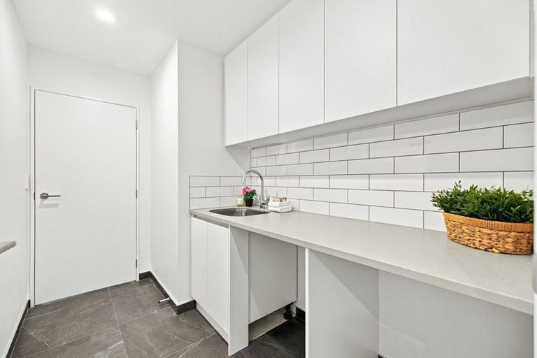 Photo of property in 20b Glenburn Place, Avonhead, Christchurch, 8042
