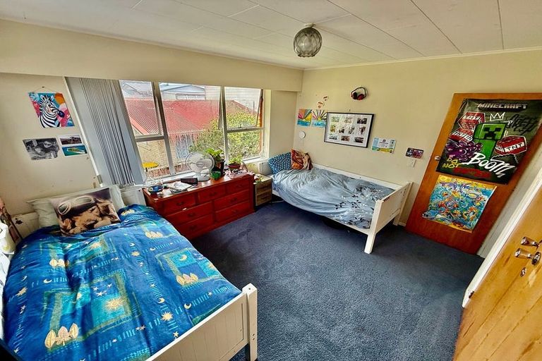 Photo of property in 44 Hume Street, Waitara, 4320