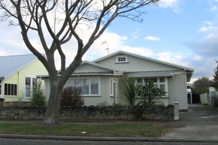 Photo of property in 54 Mcdonald Street, Napier South, Napier, 4110