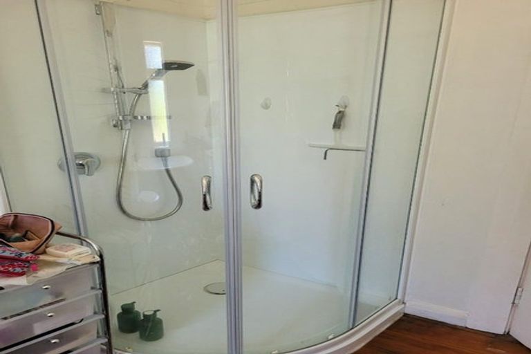 Photo of property in 52 Kitchener Street, Martinborough, 5711