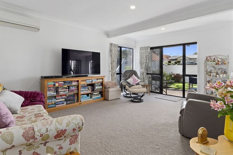 Photo of property in 1/20 Fifth Avenue, Tauranga, 3110