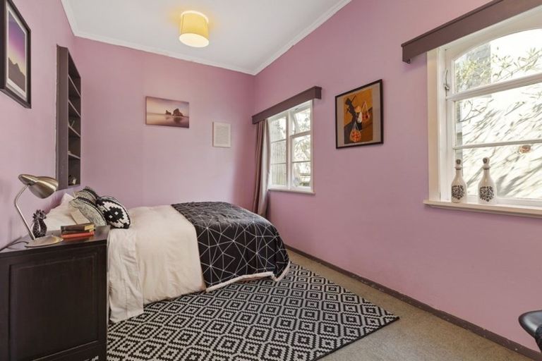 Photo of property in 19 Cavendish Square, Strathmore Park, Wellington, 6022