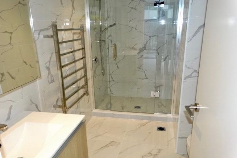 Photo of property in 27 Edwin Street, Mount Eden, Auckland, 1024