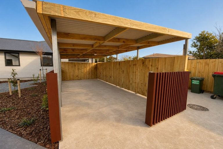 Photo of property in 2/58 Bamford Street, Woolston, Christchurch, 8023