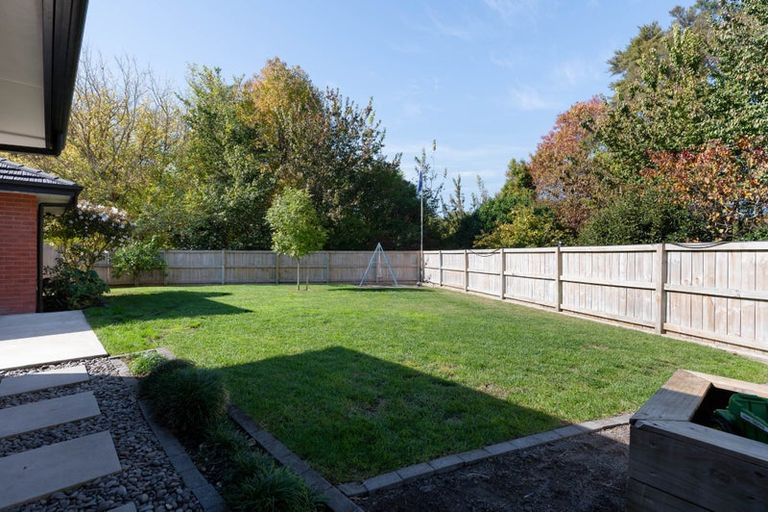 Photo of property in 279 Dixon Road, Fitzroy, Hamilton, 3206