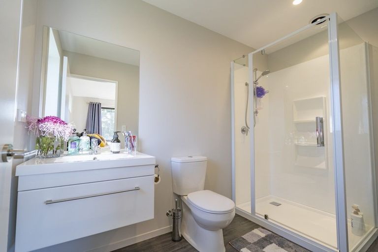 Photo of property in 9c Union Street, Winton, 9720