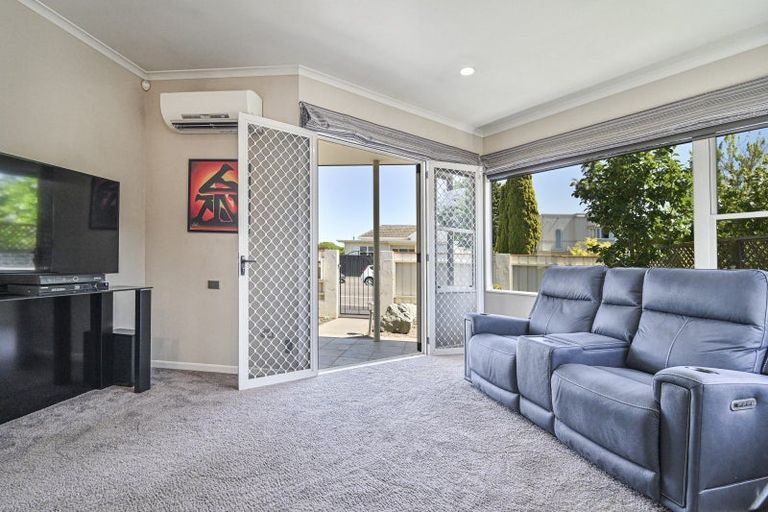 Photo of property in 408 King Street South, Hastings, 4122