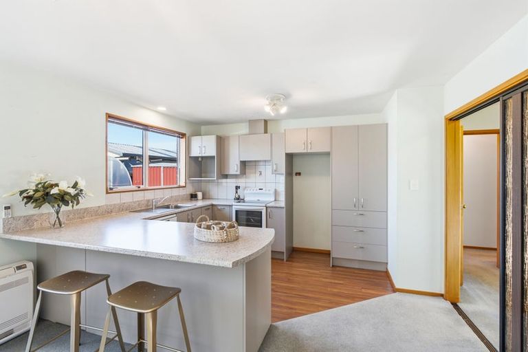 Photo of property in 83 Vivian Street, Burwood, Christchurch, 8083