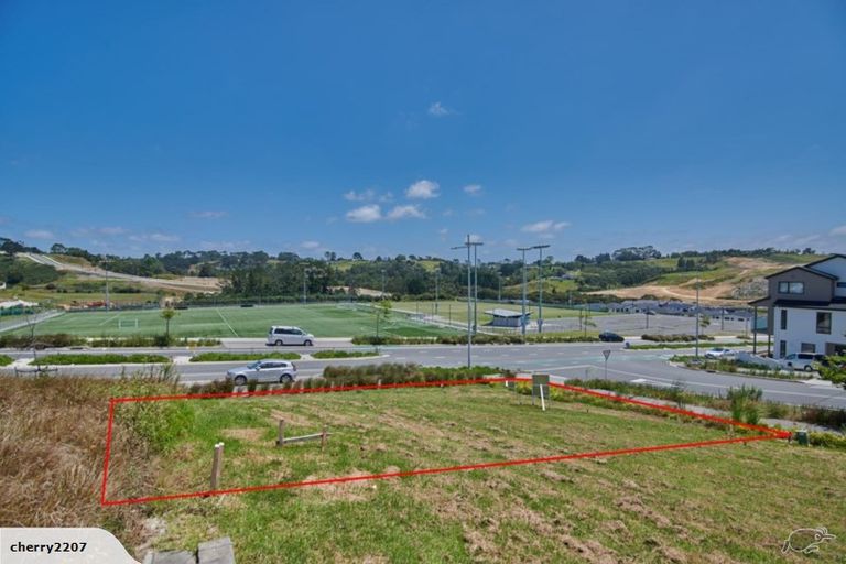 Photo of property in 40 Cavalli Road, Long Bay, Auckland, 0630