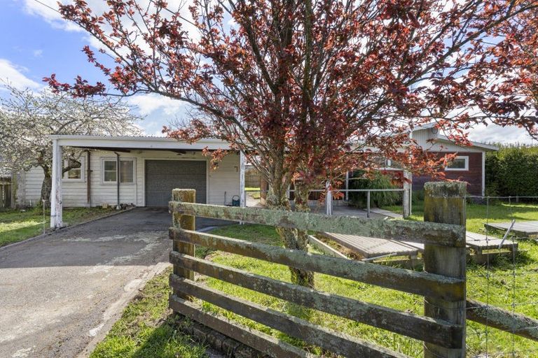 Photo of property in 2 Taverner Street, Carterton, 5713