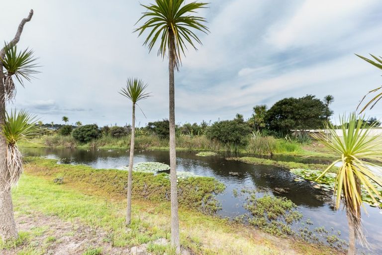 Photo of property in 15 Ocean View Rise, Ruakaka, 0116