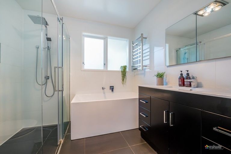 Photo of property in 12 Christchurch Crescent, Kelson, Lower Hutt, 5010