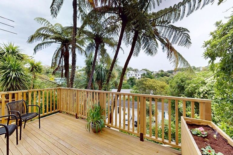 Photo of property in 44 Delhi Crescent, Khandallah, Wellington, 6035