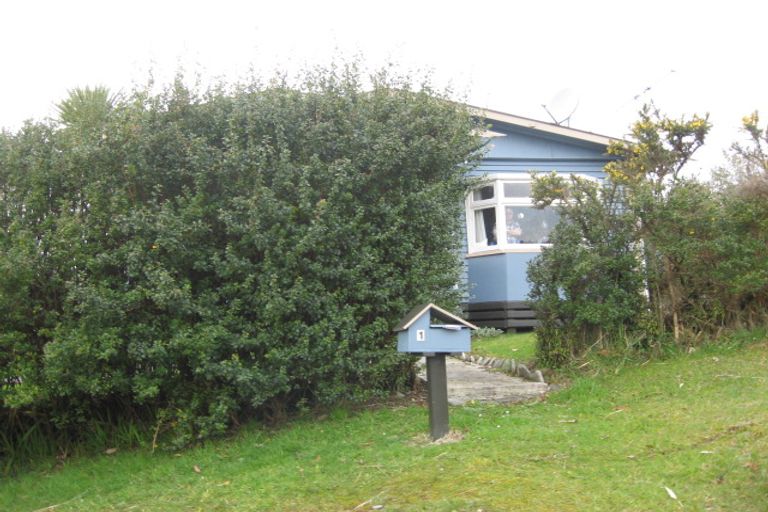 Photo of property in 1 Pitt Street Extension, Runanga, 7803