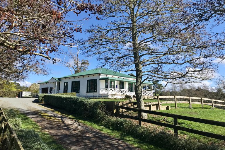 Photo of property in 16a Penmoral Lane, Lower Kaimai, Tauranga, 3171