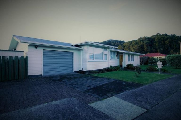 Photo of property in 300 Ensor Street, Thames, 3500