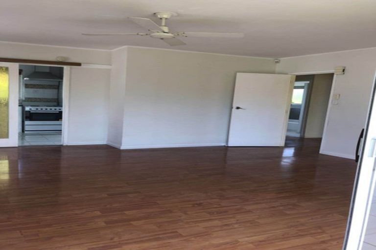 Photo of property in 1/54 Luton Avenue, Sunnyhills, Auckland, 2010