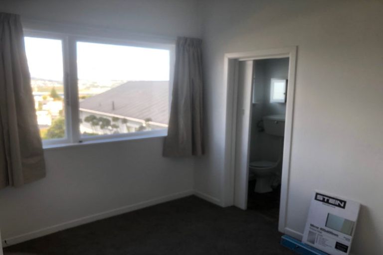 Photo of property in 2/87 Rakau Road, Hataitai, Wellington, 6021