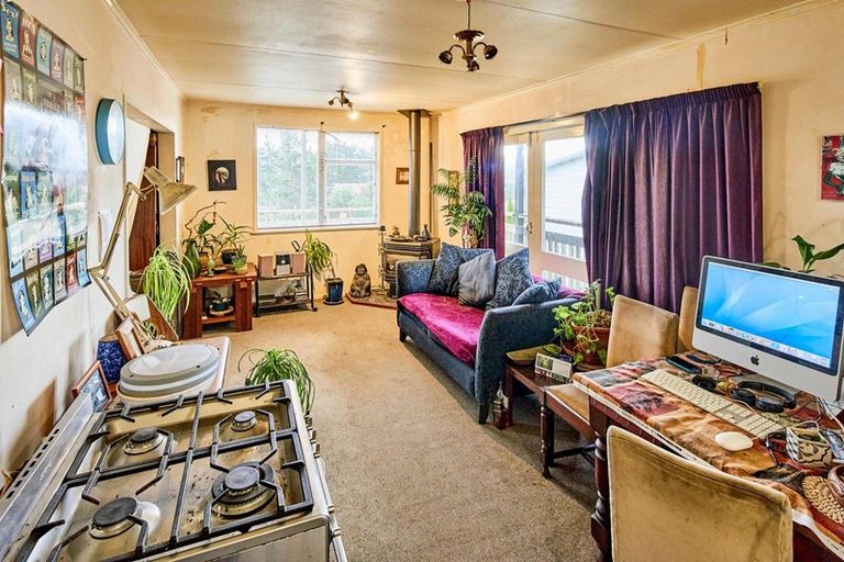 Photo of property in 115 Jamaica Drive, Grenada North, Wellington, 5028