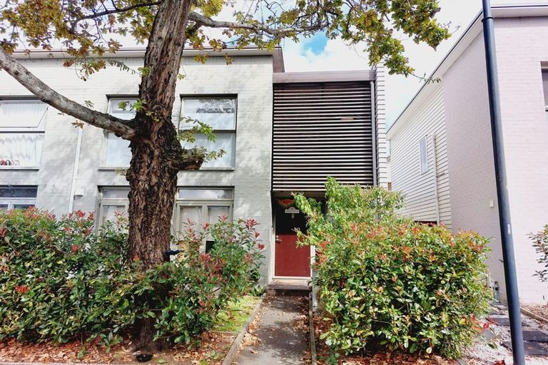 Photo of property in 8 Reins Road, Takanini, 2112